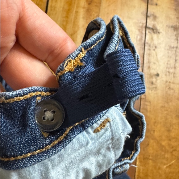 Old Navy Rockstar Jeggings 4T embroidered Star details cotton adjustable waist - Picture 3 of 5